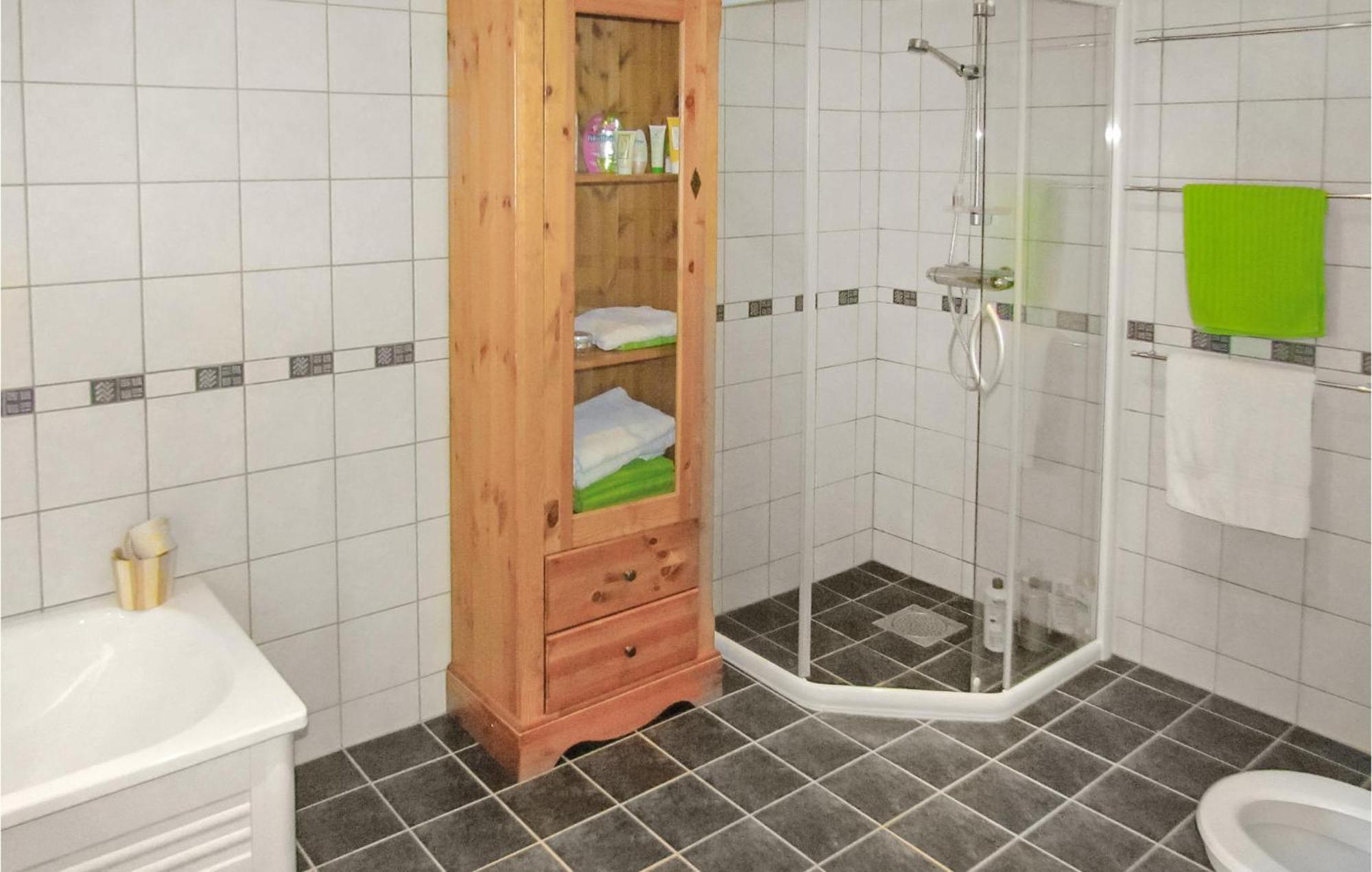 3 Bedroom Beautiful Home In Vikesa Hovland  Bagian luar foto